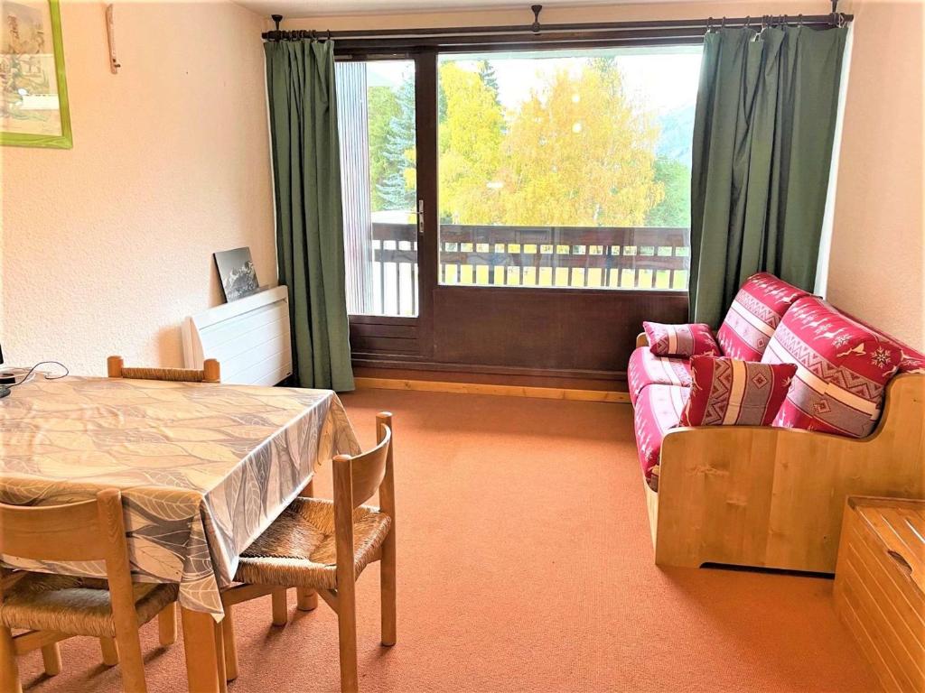 Appartement Appartement La Salle-les-Alpes, 1 pièce, 4 personnes - FR-1-330F-91 5 Chemin Des Gletieres -  -, 05240 Serre Chevalier