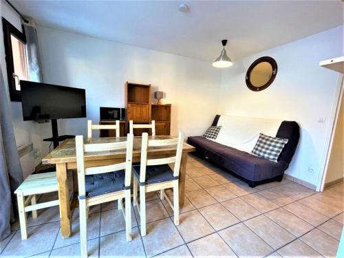 Appartement La Salle-les-Alpes, 2 pièces, 6 personnes - FR-1-330F-214 La Salle-Les-Alpes france