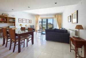 La Scala Sea Views