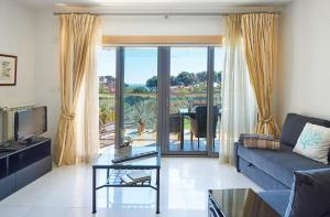 La Scala Sea Views