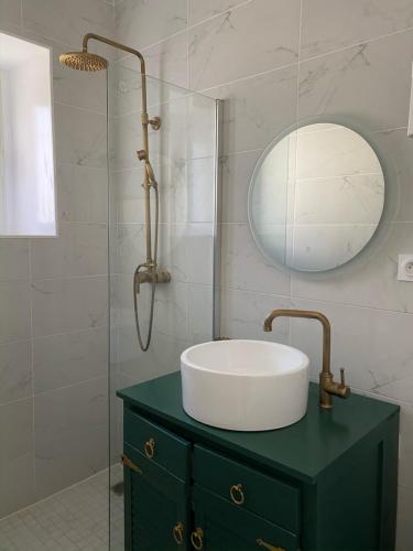 La Suite Dandy - Beau T2 -Terrasse, Parking gratuit, Climatisation
