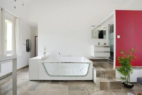 La suite de Mont-Vert (Jacuzzi privatif)