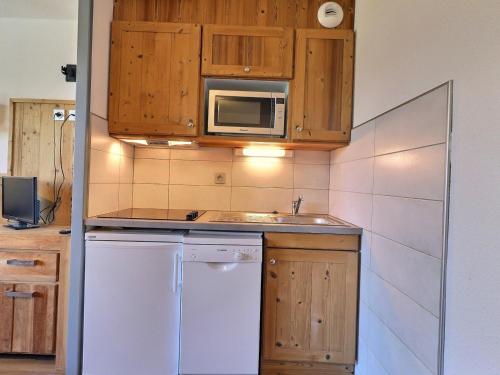 Appartement Appartement La Tania, 2 pièces, 4 personnes - FR-1-182A-31 76 Chemin de la Passerelle Courchevel