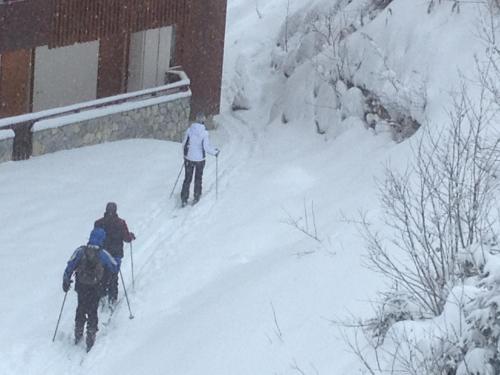LA TANIA COURCHEVEL 73120