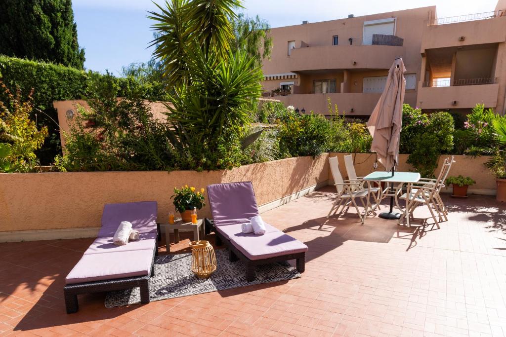 Appartement La terrasse bandolaise tout à pied, wifi, clim, parking 124 Rue Richelieu 83150 Bandol