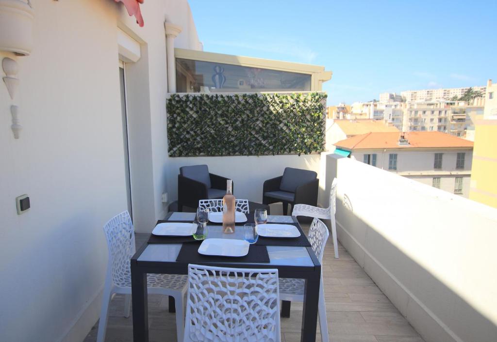 Appartement La terrasse de Carras saint augustin, 21 06200 Nice