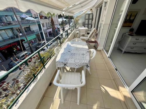 La Terrasse du Centre by Connexion