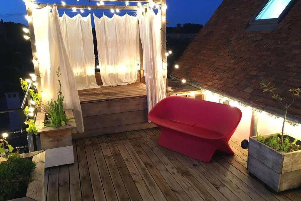 La Terrasse du Chevalier d'Eon - Loft à TONNERRE 27 Rue du Pont, 89700 Tonnerre