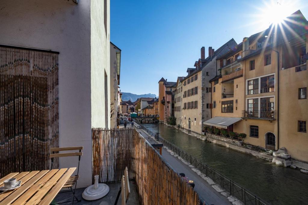 Appartement La Terrasse du Thiou - Location 17 rue Jean Jacques Rousseau 74000 Annecy