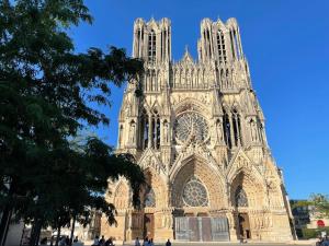 La Terrasse Jadart Vue Cathédrale Reims