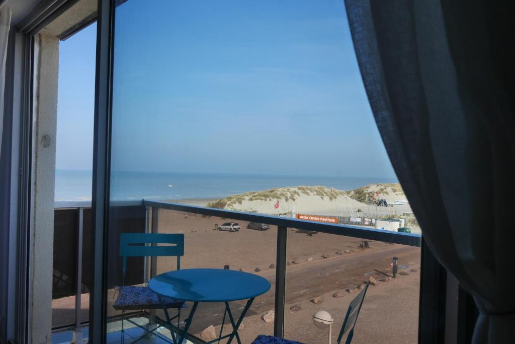 Appartement La Timonerie - La Caraque 35, vue mer et dunes 330 boulevard maritime nord 80120 Fort-Mahon-Plage