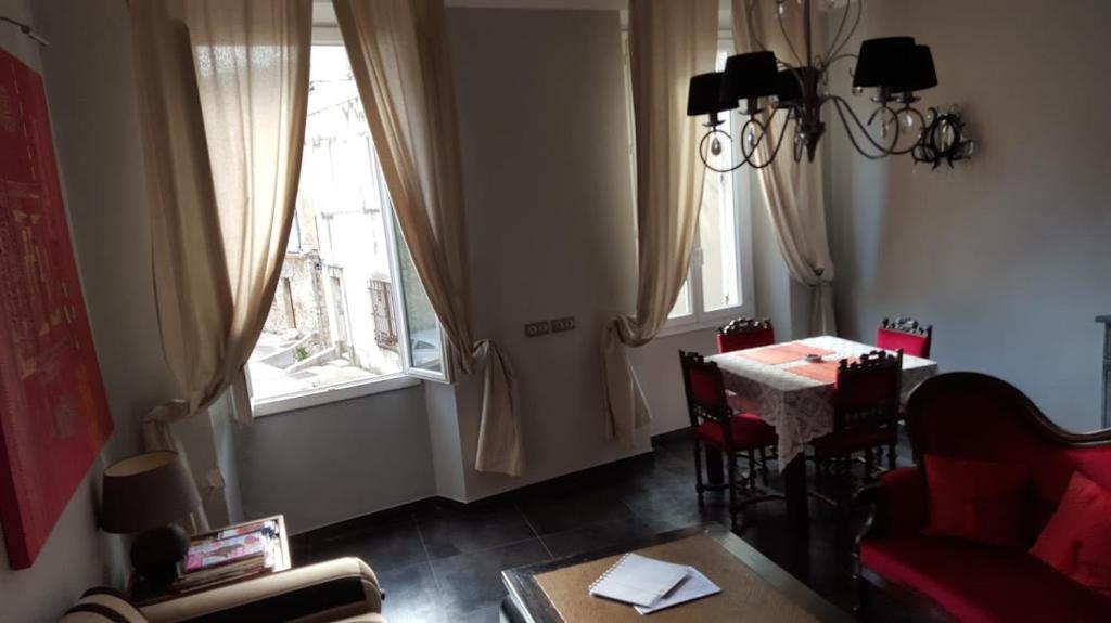 Appartement la Tourraque 6 Rue de la Tourraque 06600 Antibes