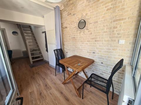 La Verriere - Appartement idealement place a 100 m de la plage