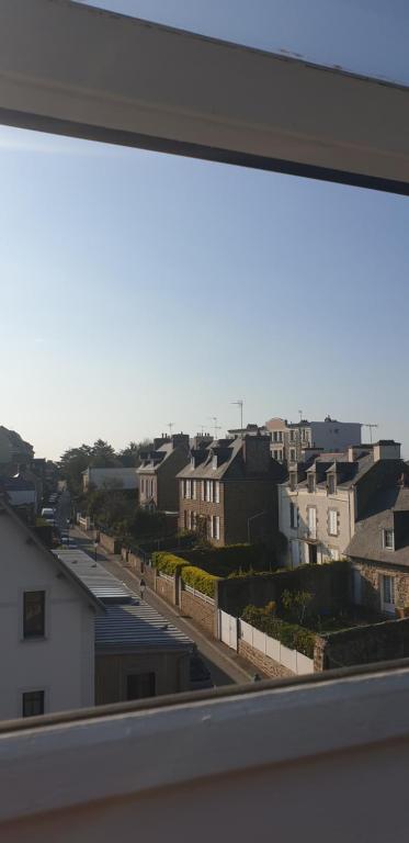 Appartement LA VIGIE 43 Rue de Saint-Enogat 35800 Dinard