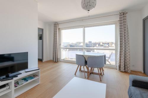 la vigie lumineux - balcon - parking - centre-ville