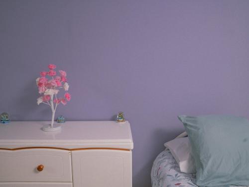 La Violette Chambre privée POUR FEMMES ONLY WOMEN Vénissieux proche métro tramway