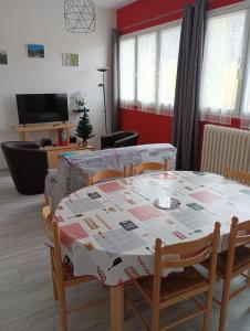 Appartement LA VOLIERE des PICS 29 Avenue Georges Clemenceau 63240 Le Mont-Dore Auvergne