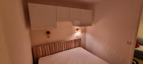Lacanau, Résidence Bleu Marine, appartement 2e étage, exceptionnel car balcon face et vue océan avec piscine ! Et avec parking réservé