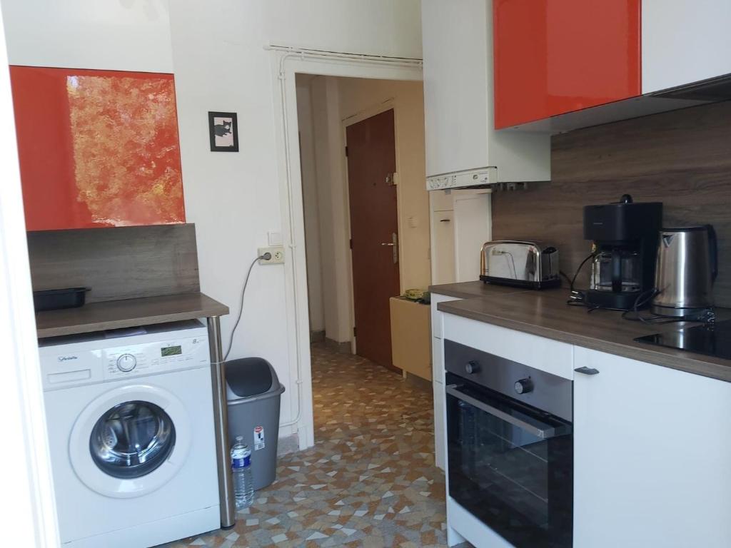 Appartement Lady Constantine/plan d'eau 52 Rue de Constantine 03200 Vichy