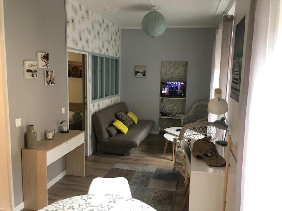 Appartement Lagarde - proche gare et centre ville 4 pers 8 Rue Madame Lagarde 56000 Vannes