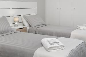 Lagoa Views - Holiday Apartment by SCH