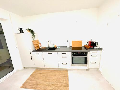 Lake & Mountains - Compact Living - 38sqm