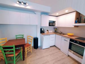 Lalanne Btz, Duplex Jardinet près de la Plage