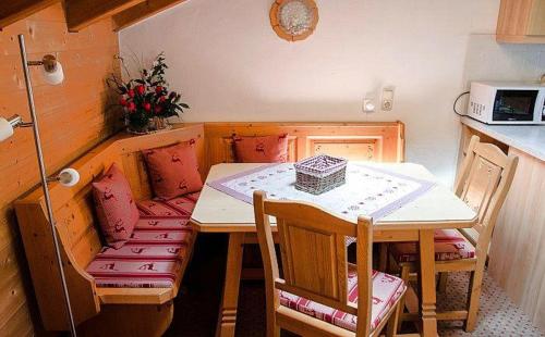 Landhaus-Haid-Fewo-Alpenrose