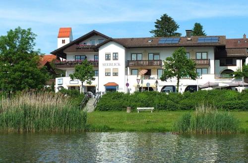 Landhaus Seeblick Appartement See 08
