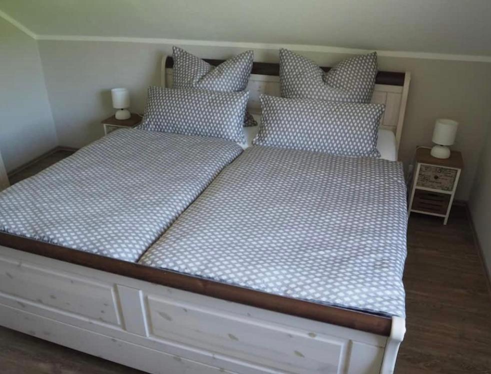 Landhaus Sonneninsel - Appartement 6 Am Rosenkreuz, 54518 Minheim