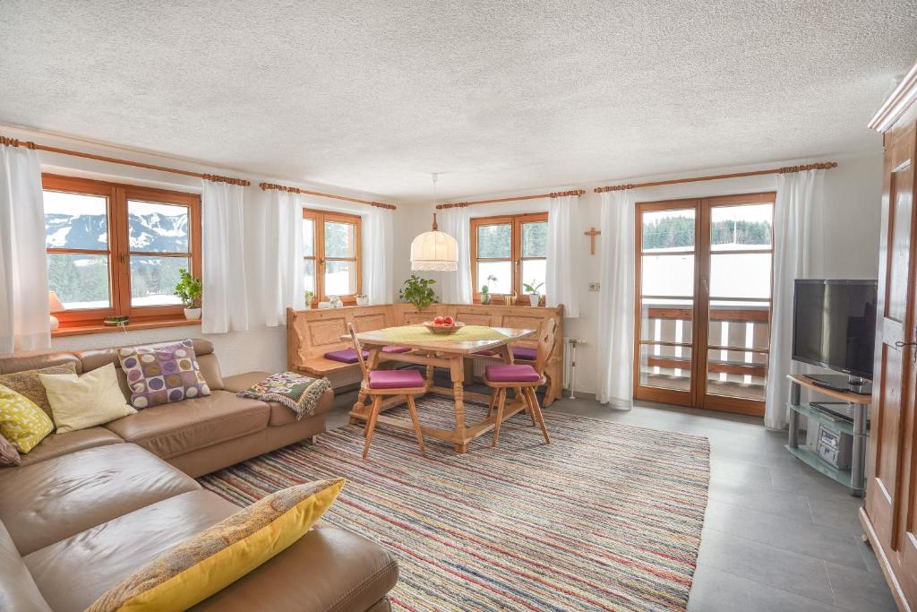 Landhaus Tröster Muderbolz 4 1/2, 87527 Ofterschwang
