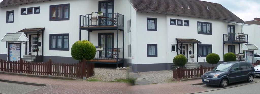 Landhaus zur Seebrücke Nr 3 Saarstraße 8, 23747 Dahme