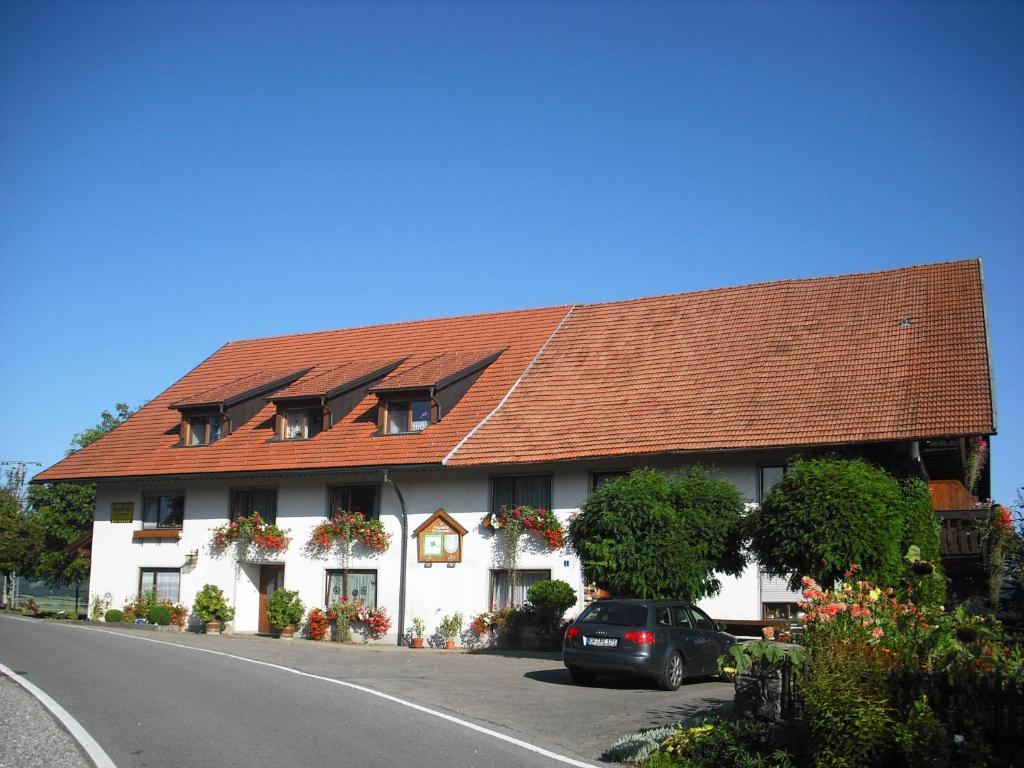 Landurlaub Ferien-Appartement Sandraz 2, 88260 Argenbühl