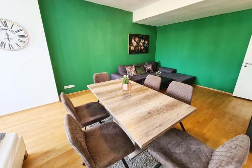 Langenfeld Apartment