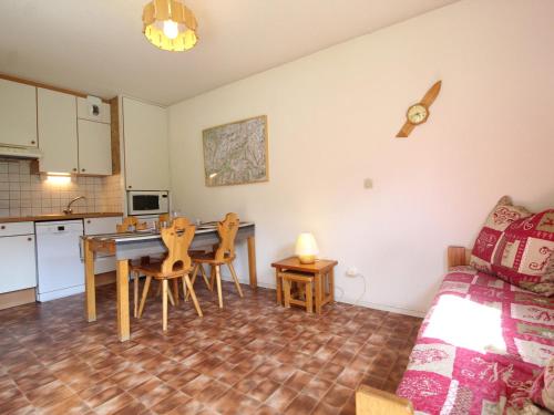 Appartement Lanslevillard, 2 pièces, 4 personnes - FR-1-508-183 Lanslevillard france