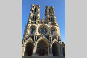 Laon : Suite privée au pied de la cathédrale