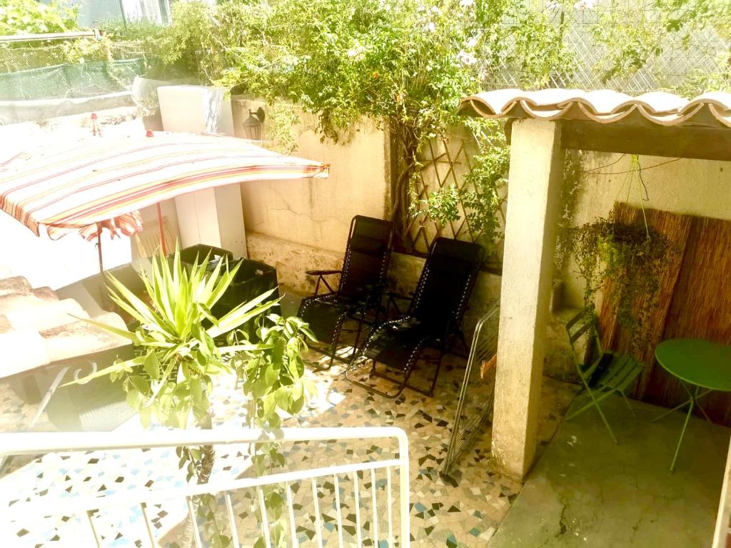 Large 3 Bdr Old Town - AC