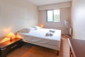 Large 3 rooms apartment with south facing terrace - BENAKEY