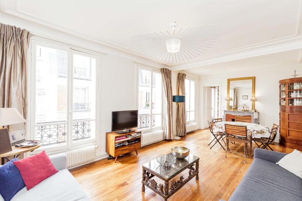 Appartement Large Apartment For A Family 2 Adults Max! 8 Rue Thibaud 75014 Paris