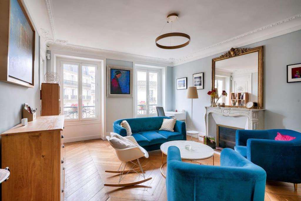 Appartement Large apartment next to the Jardin du Luxembourg 167 Rue de Rennes 75006 Paris