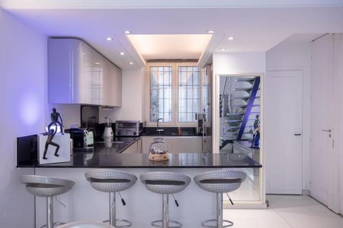 Large Duplex - Air Conditioning & Parking - Walk To The Beach ! - Le Saint Henry