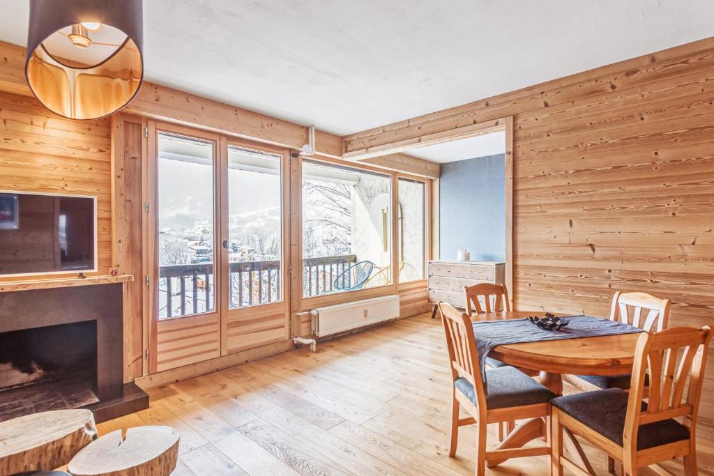 Large flat with terrace pools tennis at the heart of Megève - Welkeys 364 chemin de la Riante Colline, 74120 Megève