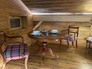 Large luxury suite @ Truemanalp - opp ski lift