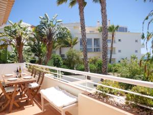 Appartement Large Penthouse Near Porto de Mos Beach With Magnificent Views In Lagos Porto de Mos, Condominio Vila Mos, Rua Quinta das Laranjeiras Nucleo 4, Andar 1, Apartamento 52 8600-282 Lagos Algarve