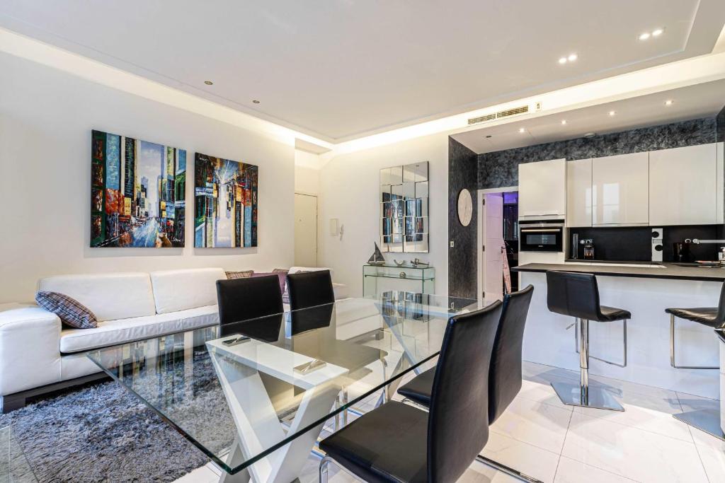Large renovated studio - rue Hoche - Cannes center 33 rue Hoche, 06400 Cannes