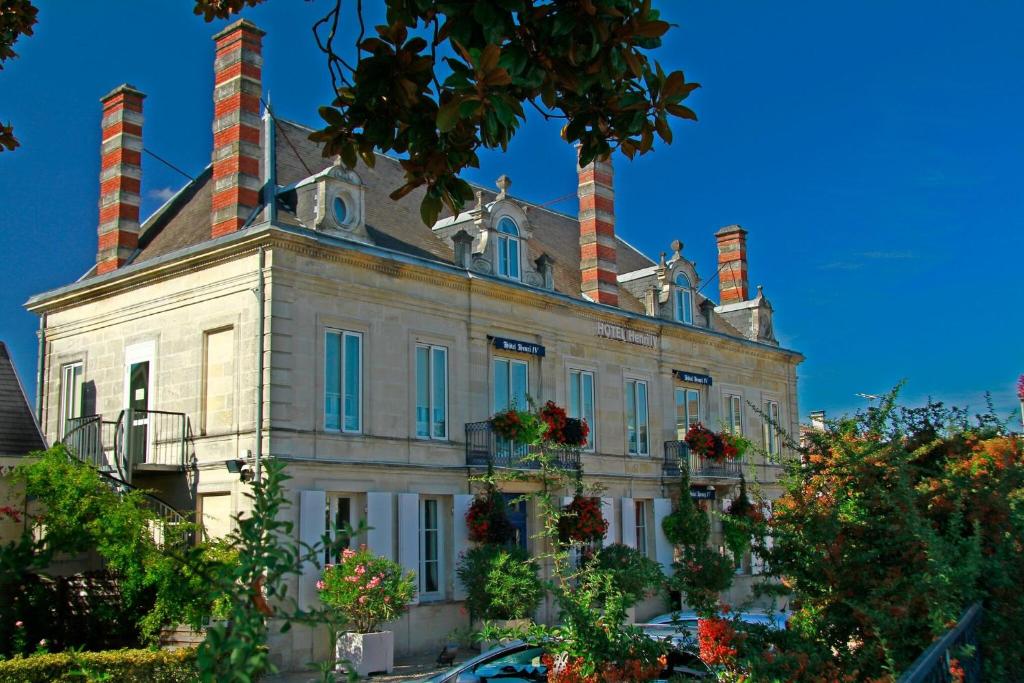 Large studio quiet & luminous Near GEM & station #G4 38000 Grenoble