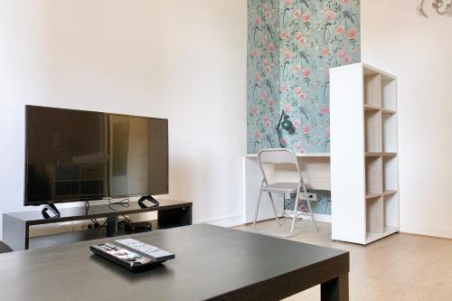 Large T2 - 52m2 fully renovated 2021 for 5 people - Well located #CE