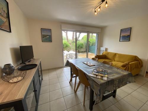 Appartement Appartement Larmor-Plage, 2 pièces, 4 personnes - FR-1-349-173 16 rue de Penfret Larmor-Plage