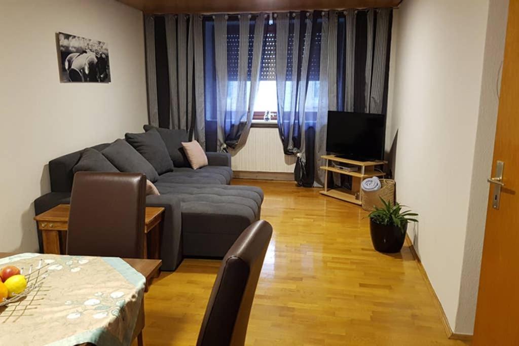 Appartement Laura Ferienwohnung 19 Unterböhl 55218 Ingelheim-sur-le-Rhin