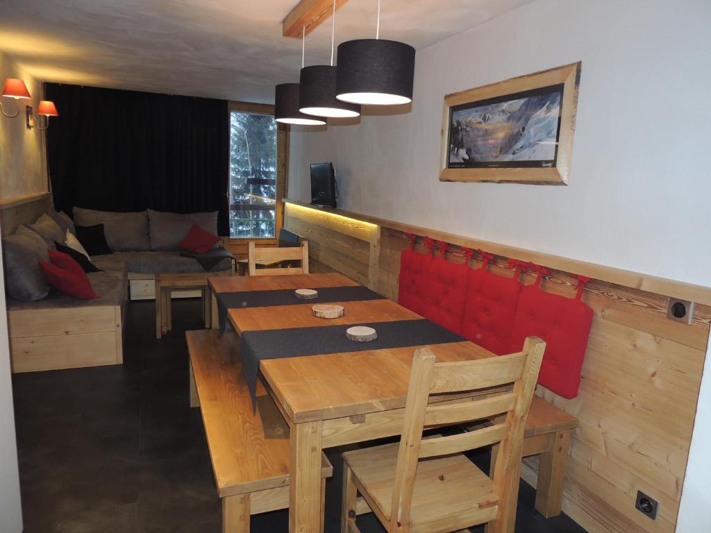 LAUZIERE 1266/68 ARC 1800 IMMEUBLE LES LAUZIERES, 73700 Arc 1800